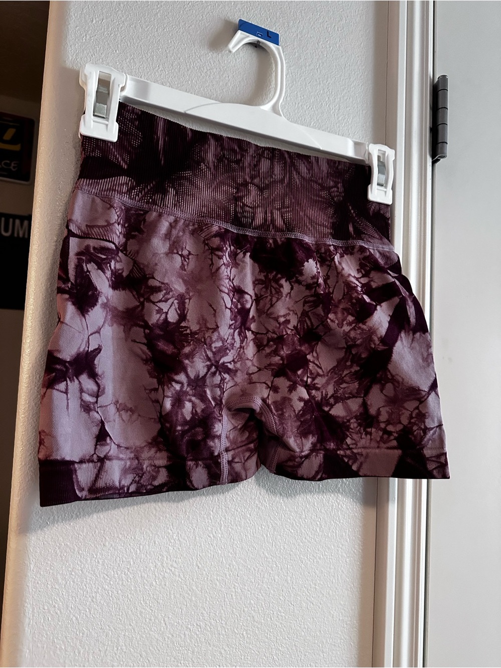 Women’s High-Waist Tie-Dye Workout Shorts - Pink